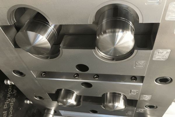 moldeo de plasticos por inyeccion